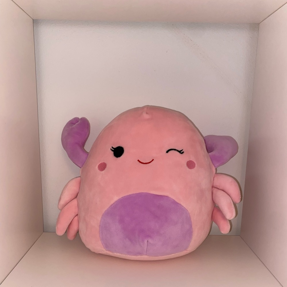 8” cosmina the crab squishmallow